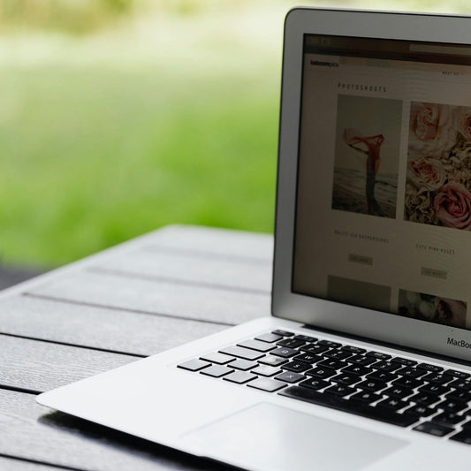 La importancia de tener una web para mostrar tus productos (aunque ya vendas en redes)